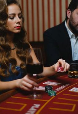 tứ sắc Kubet